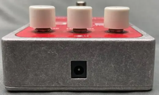 Electro-Harmonix - Micro Pog - Polyphonic Octave Generator 2